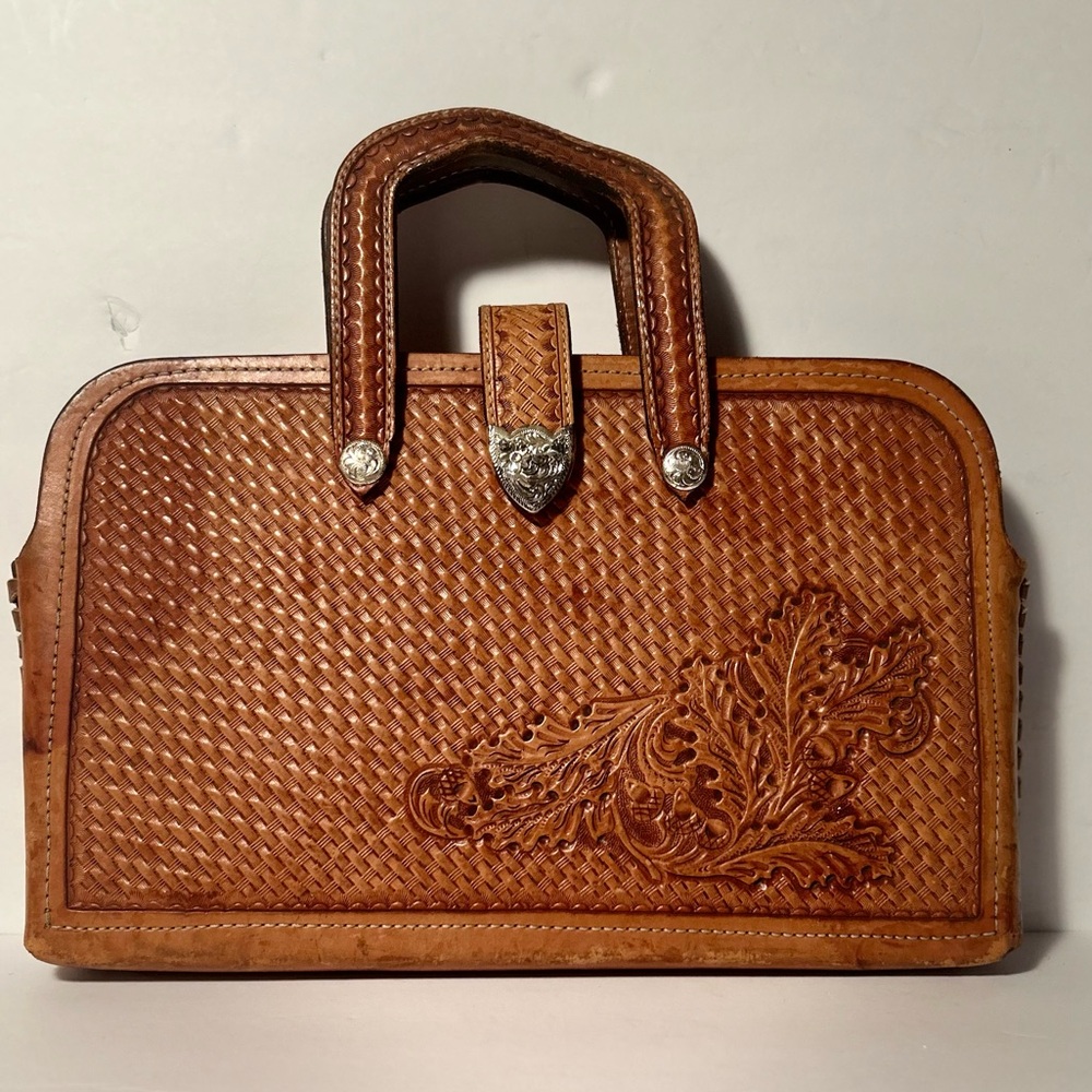 Leather Oakleaf briefcase